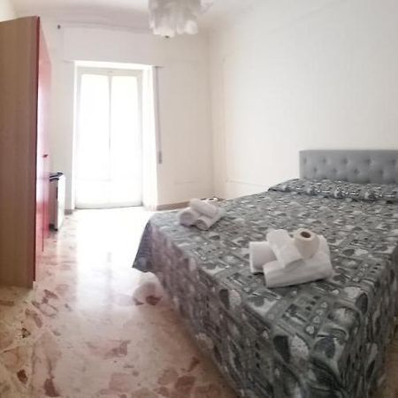 Framamired Bed & Breakfast ปาแลร์โม ภายนอก รูปภาพ