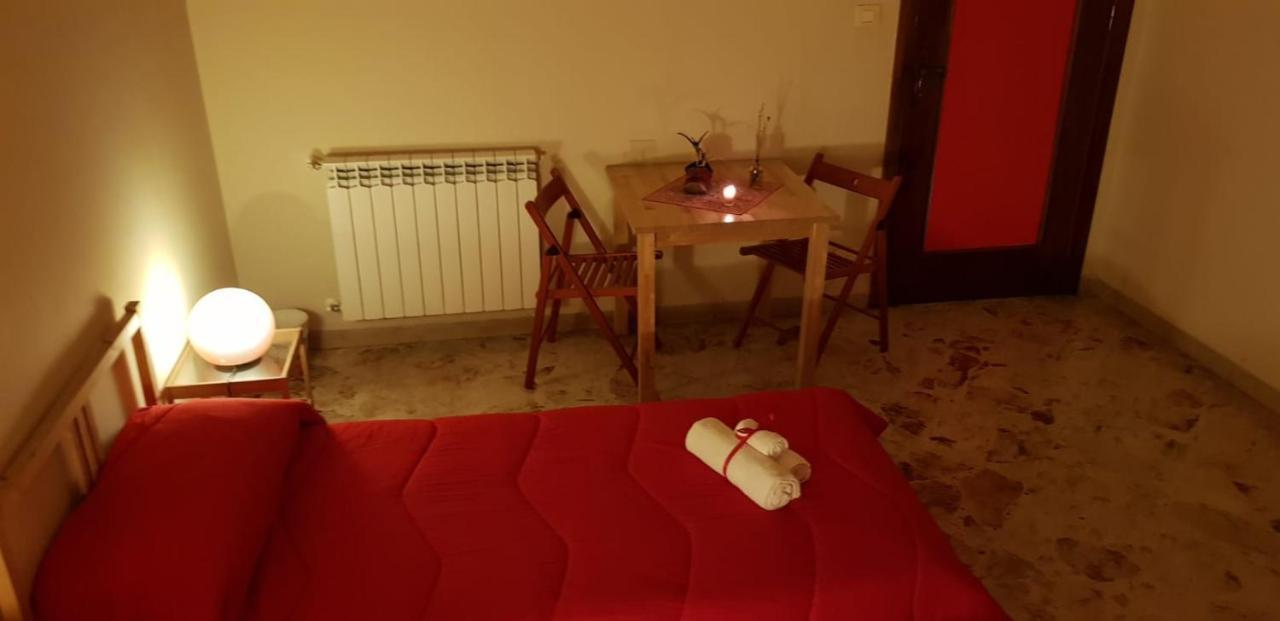 Framamired Bed & Breakfast ปาแลร์โม ภายนอก รูปภาพ