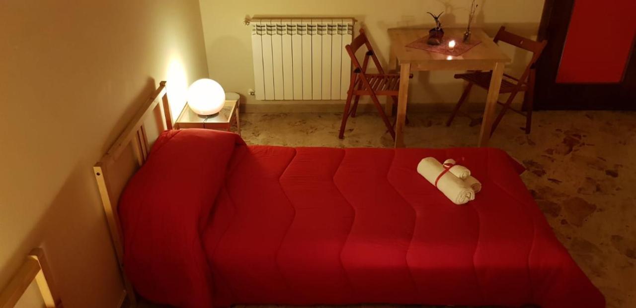 Framamired Bed & Breakfast ปาแลร์โม ภายนอก รูปภาพ